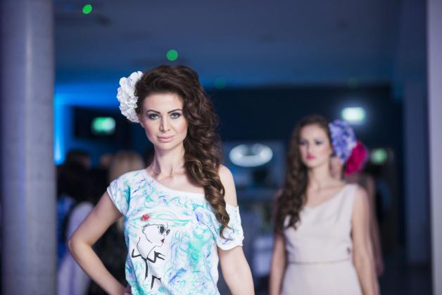 W sobotę odbył się prestiżowy i elegancki pokaz mody Artistic Summer of Krajewscy. Gwiazdą pokazu była narzeczona Krzysztofa Rutkowskiego Maja Plich